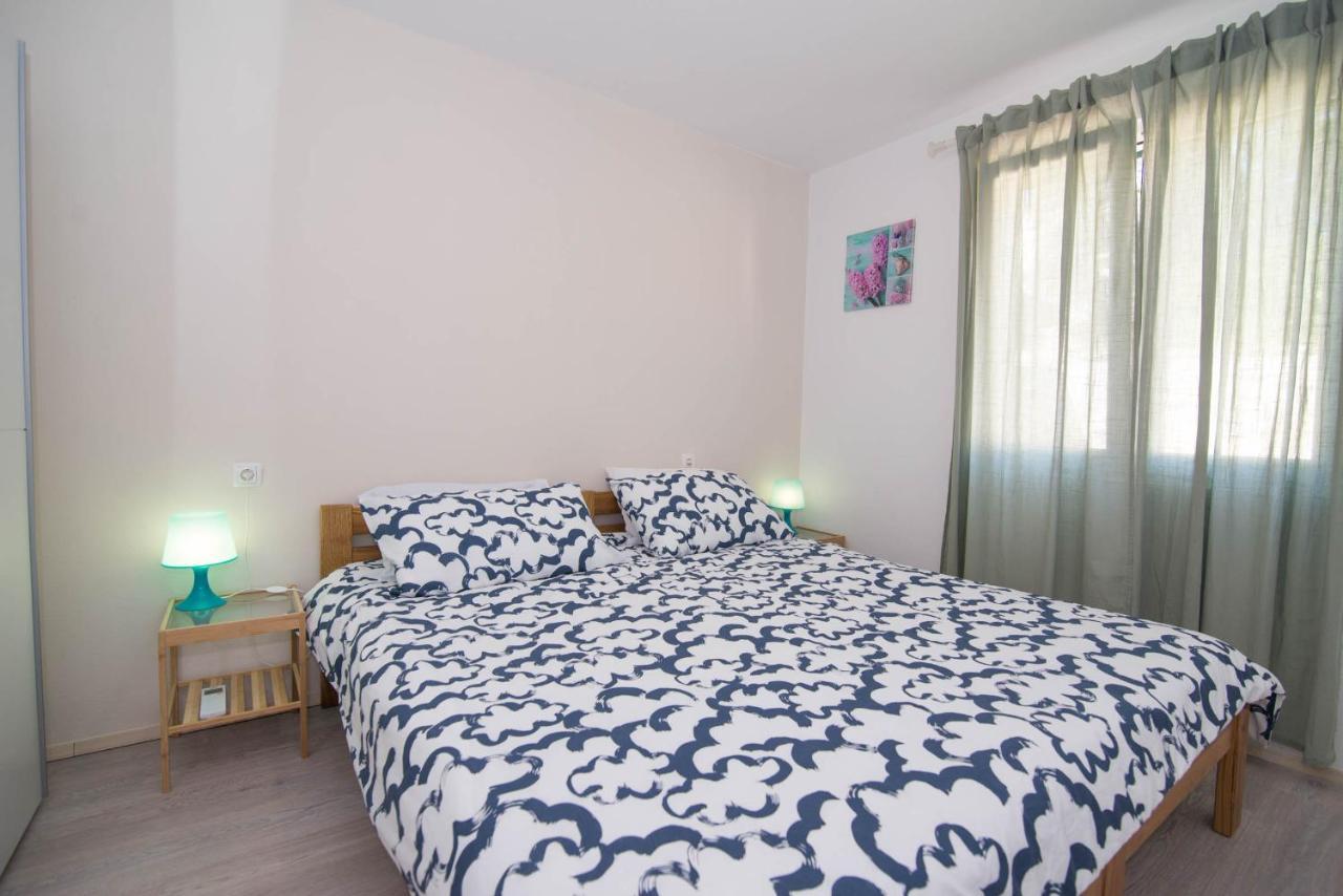 Ivana C6 Veli Losinj Luaran gambar