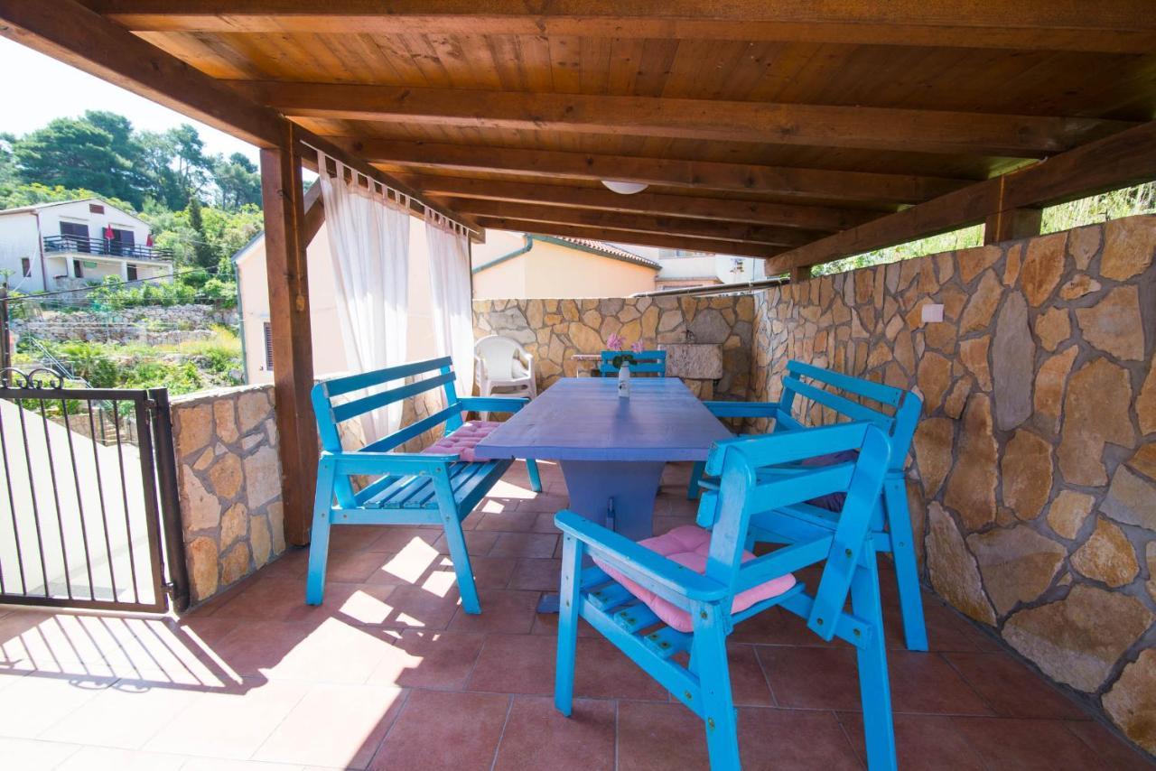 Ivana C6 Veli Losinj Luaran gambar